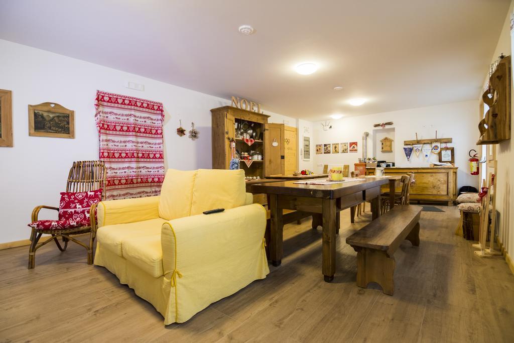 Olimpic Hostel Schilpario Dış mekan fotoğraf